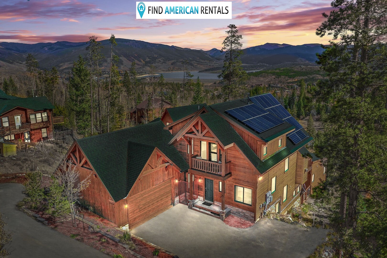 Stunning Mountain Vacation Rentals With Clipped Hydroelectric Systems image