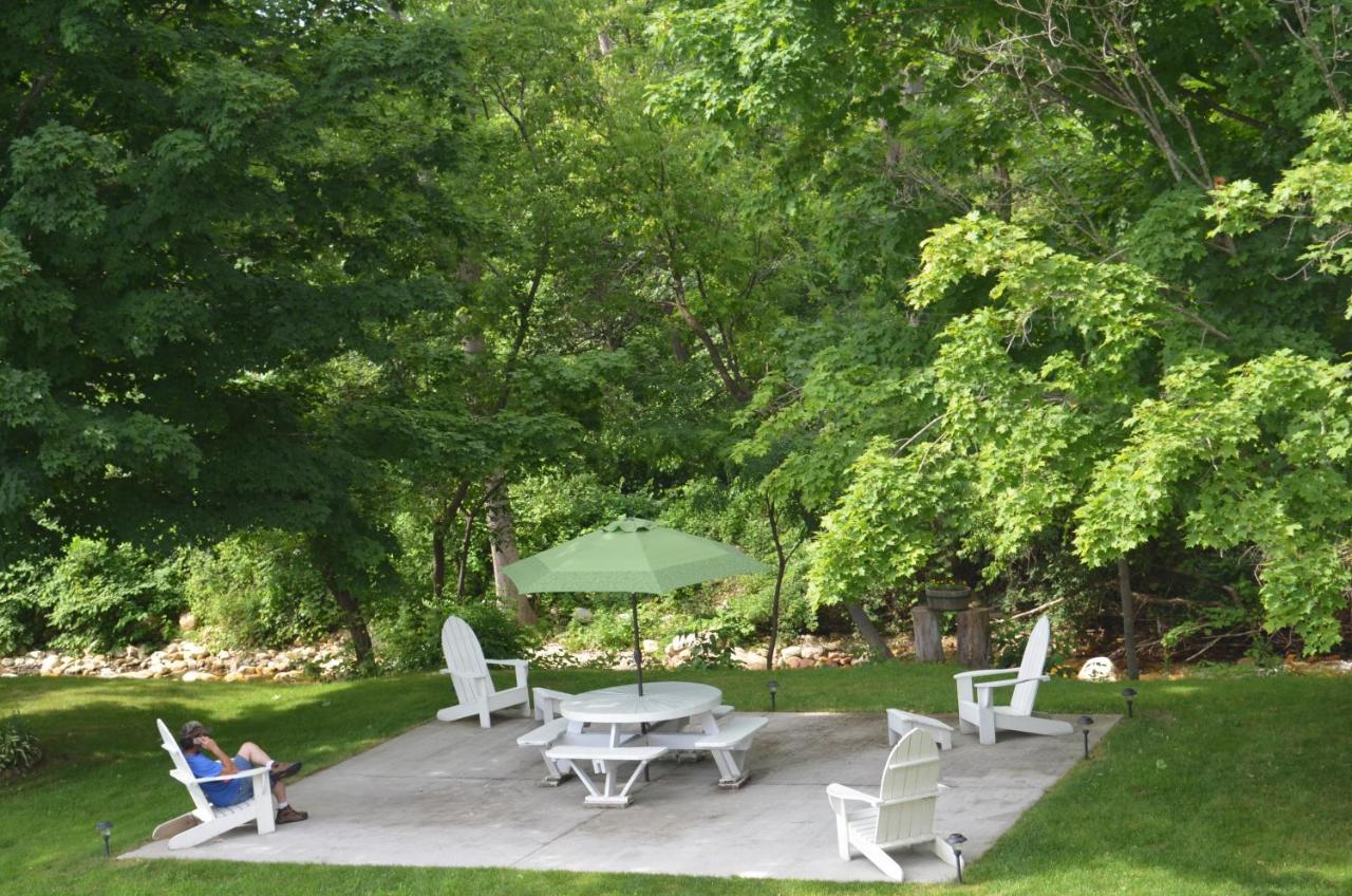 Berkshires County Williamstown no booking fee vacation rentals by owner