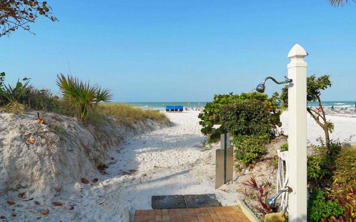 South West Florida Siesta Key no booking fee vacation rentals by owner